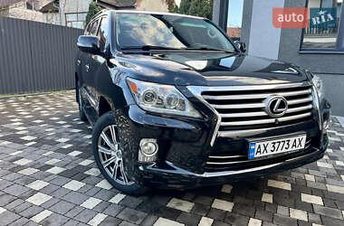 Внедорожник / Кроссовер Lexus LX 2013 в Мукачево