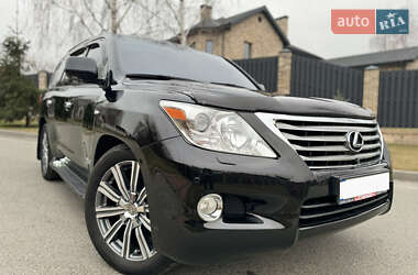 Внедорожник / Кроссовер Lexus LX 2011 в Киеве