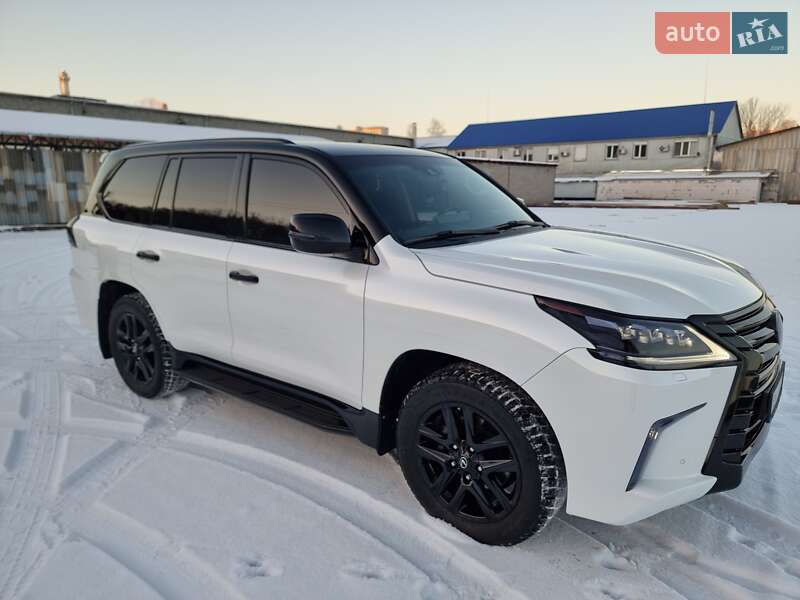 Позашляховик / Кросовер Lexus LX 2016 в Житомирі