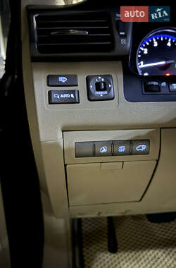 Внедорожник / Кроссовер Lexus LX 2010 в 