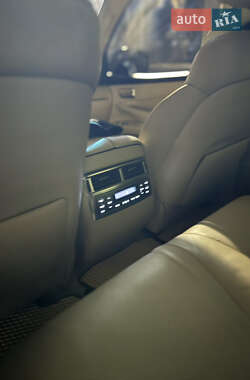 Внедорожник / Кроссовер Lexus LX 2010 в 