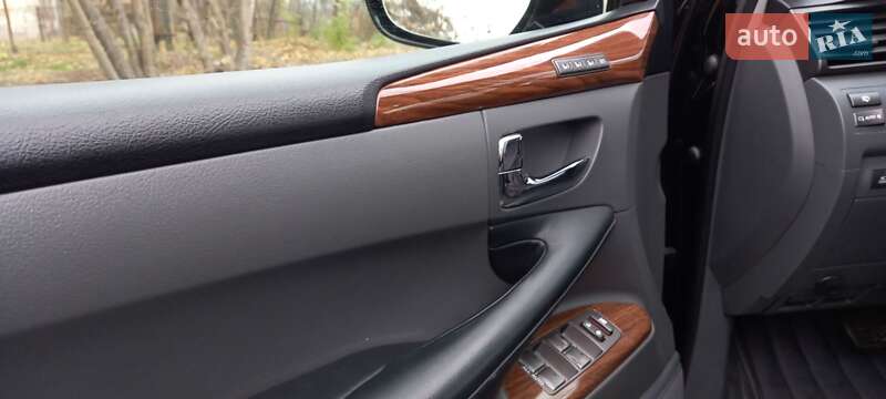 Позашляховик / Кросовер Lexus LX 2008 в Харкові