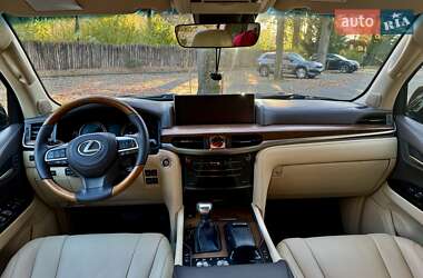 Внедорожник / Кроссовер Lexus LX 2016 в Львове