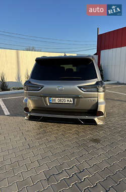 Позашляховик / Кросовер Lexus LX 2019 в 