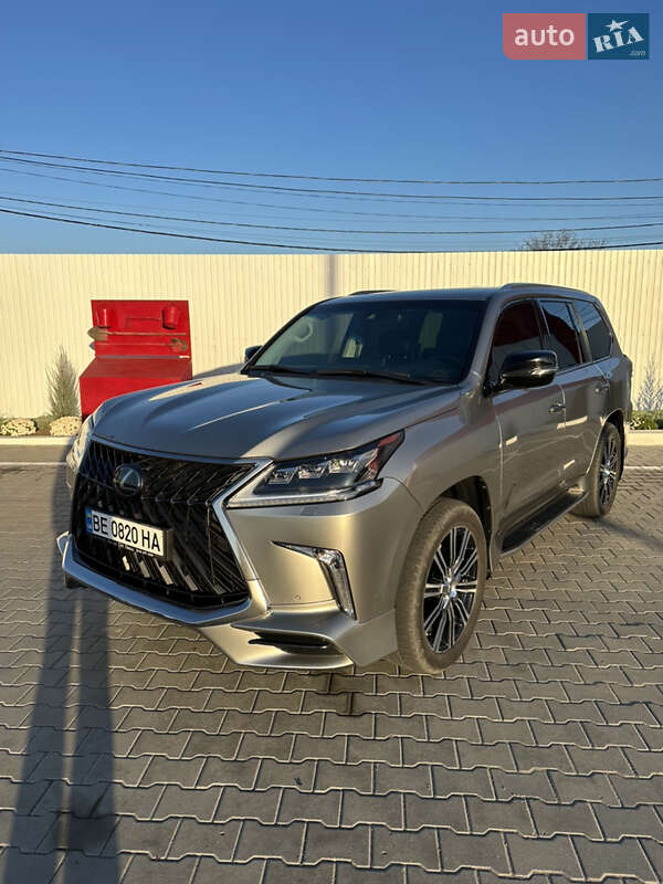 Позашляховик / Кросовер Lexus LX 2019 в 