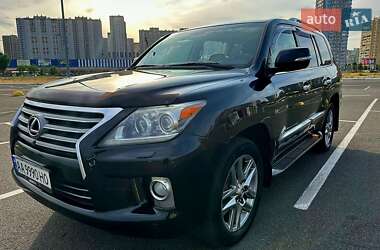 Внедорожник / Кроссовер Lexus LX 2012 в 