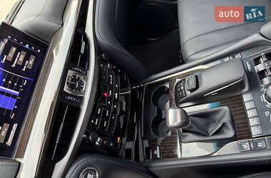Внедорожник / Кроссовер Lexus LX 2019 в 