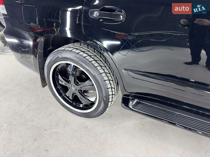 Позашляховик / Кросовер Lexus LX 2008 в Рівному
