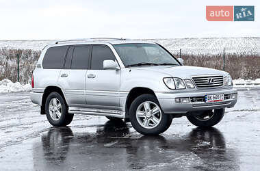 Внедорожник / Кроссовер Lexus LX 2005 в 
