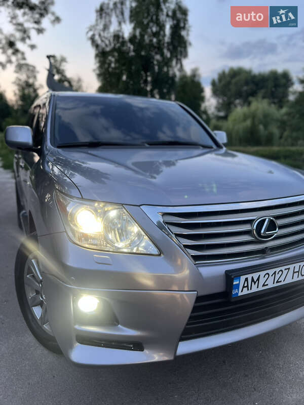 Внедорожник / Кроссовер Lexus LX 2011 в Коростышеве фото 37 Внедорожник / Кроссовер Lexus LX 2011 в Коростышеве