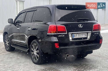 Позашляховик / Кросовер Lexus LX 2008 в Івано-Франківську