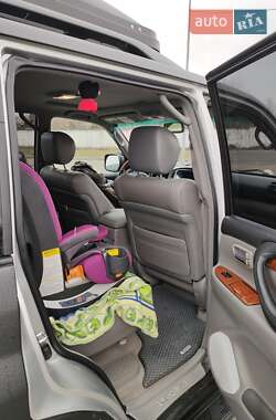 Внедорожник / Кроссовер Lexus LX 2005 в 