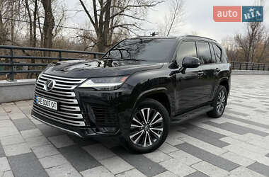 Позашляховик / Кросовер Lexus LX 2022 в Дніпрі