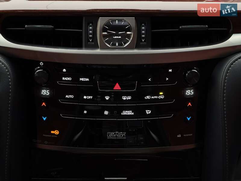 Позашляховик / Кросовер Lexus LX 2020 в Одесі