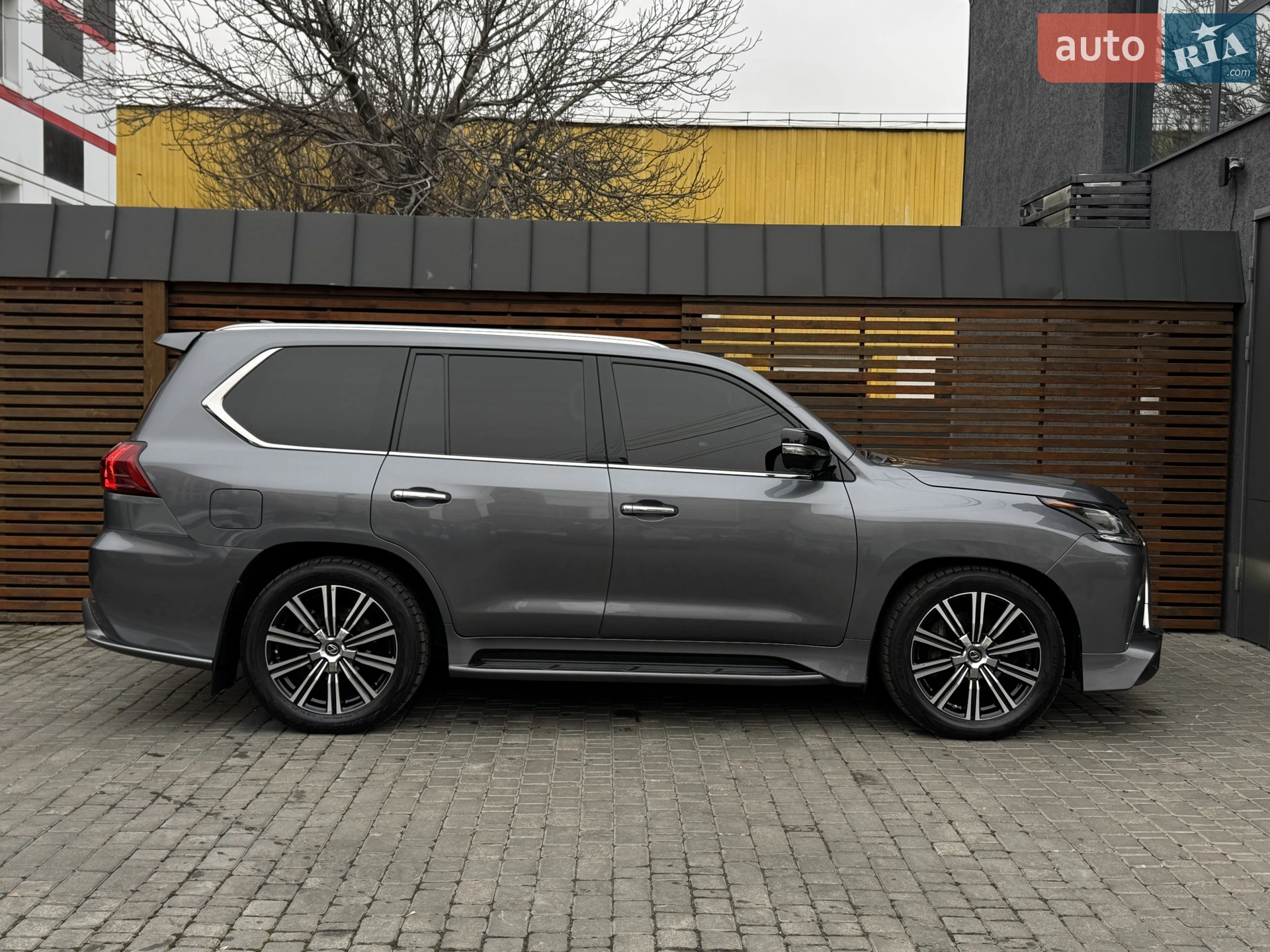 2020 Lexus LX - мініатюра 27
