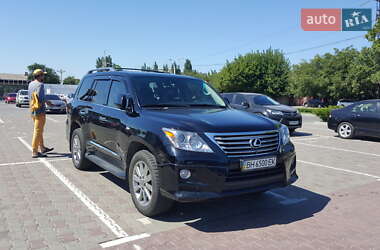 Lexus LX 2011 Lexus LX 2011