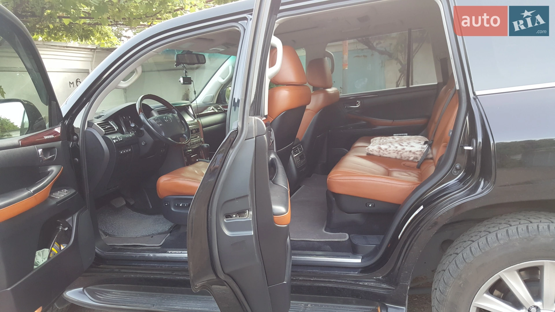 2011 Lexus LX - мініатюра 14