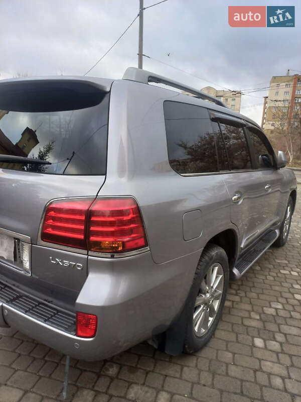 Внедорожник / Кроссовер Lexus LX 2010 в Ивано-Франковске