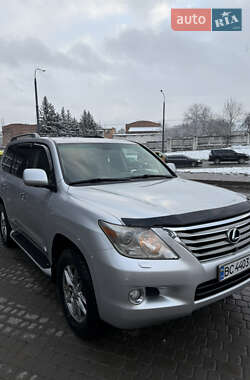 Позашляховик / Кросовер Lexus LX 2008 в Бібрці