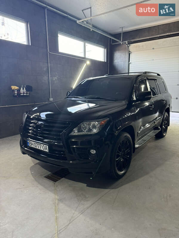 Позашляховик / Кросовер Lexus LX 2013 в Одесі