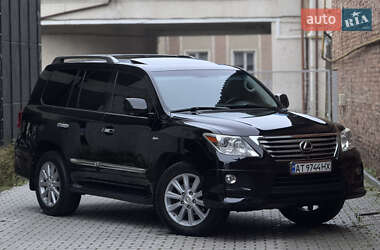 Позашляховик / Кросовер Lexus LX 2011 в Івано-Франківську