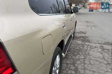 Внедорожник / Кроссовер Lexus LX 2008 в 