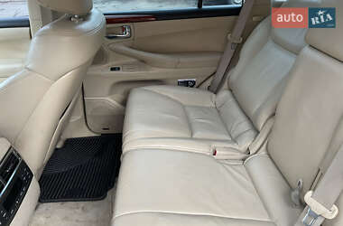 Внедорожник / Кроссовер Lexus LX 2008 в 