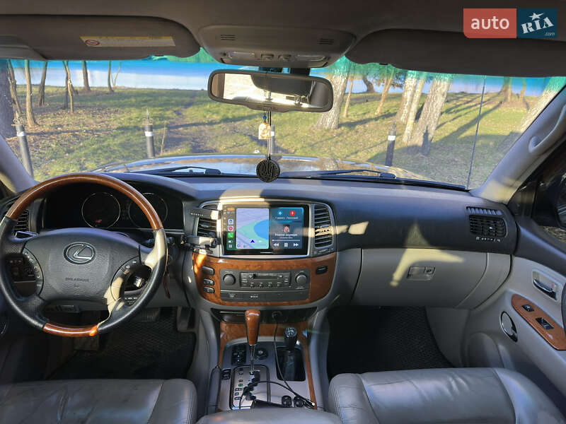 Внедорожник / Кроссовер Lexus LX 2005 в Ровно