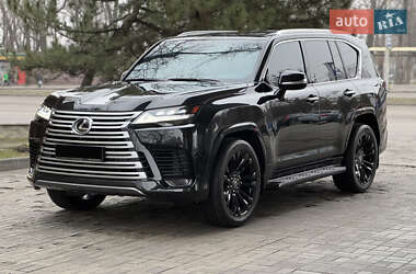 Позашляховик / Кросовер Lexus LX 2022 в Дніпрі