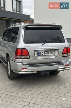 Внедорожник / Кроссовер Lexus LX 2006 в Новояворовске