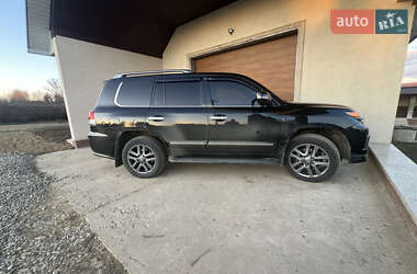 Lexus LX 2013