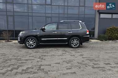 Позашляховик / Кросовер Lexus LX 2010 в Рівному