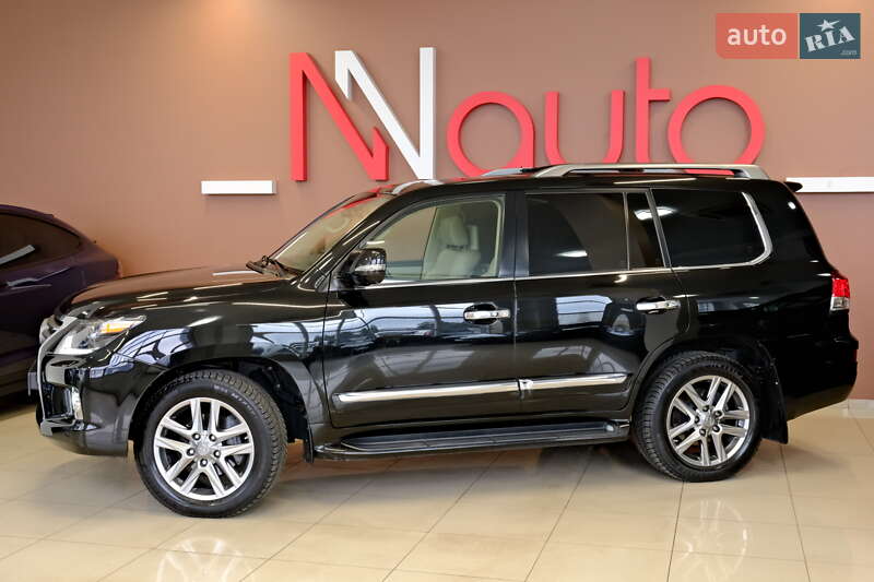 Внедорожник / Кроссовер Lexus LX 2013 в Одессе