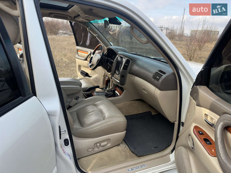 Внедорожник / Кроссовер Lexus LX 2004 в Киеве