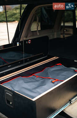 Позашляховик / Кросовер Lexus LX 2007 в 