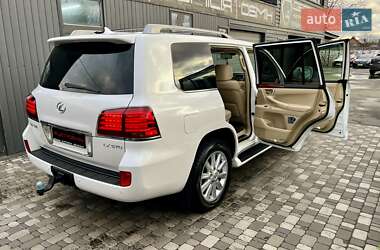 Внедорожник / Кроссовер Lexus LX 2010 в 