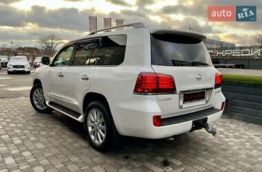 Внедорожник / Кроссовер Lexus LX 2010 в 