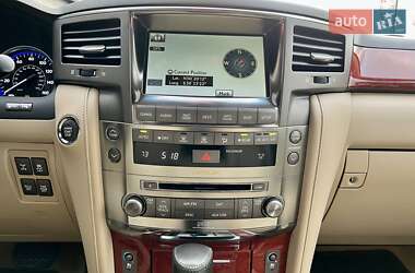 Внедорожник / Кроссовер Lexus LX 2010 в 