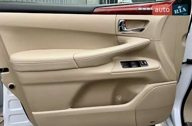 Внедорожник / Кроссовер Lexus LX 2010 в 