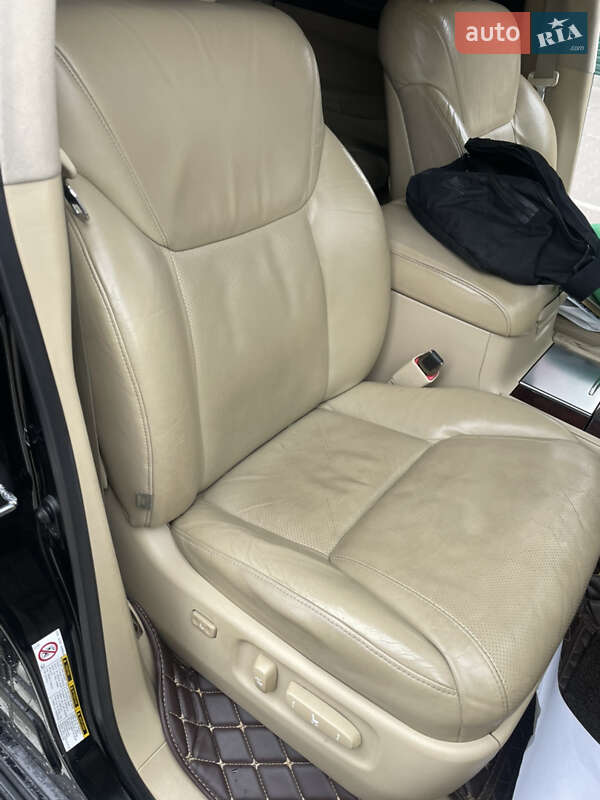 Внедорожник / Кроссовер Lexus LX 2010 в Киеве