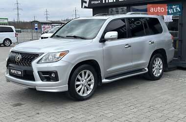 Позашляховик / Кросовер Lexus LX 2008 в Чернівцях