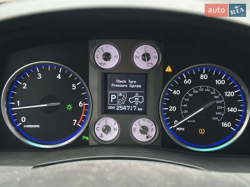 Позашляховик / Кросовер Lexus LX 2008 в Чернівцях