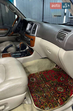 Позашляховик / Кросовер Lexus LX 2004 в Житомирі