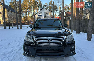 Внедорожник / Кроссовер Lexus LX 2008 в Киеве