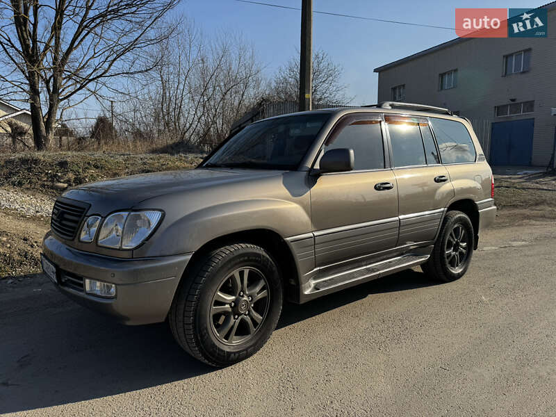 Позашляховик / Кросовер Lexus LX 2000 в Івано-Франківську