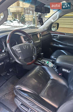Позашляховик / Кросовер Lexus LX 2011 в 