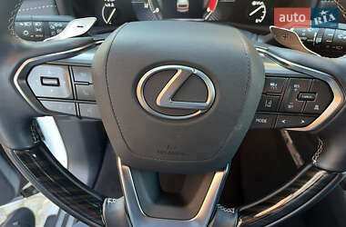 Внедорожник / Кроссовер Lexus LX 2022 в 