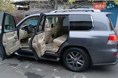 Внедорожник / Кроссовер Lexus LX 2013 в 