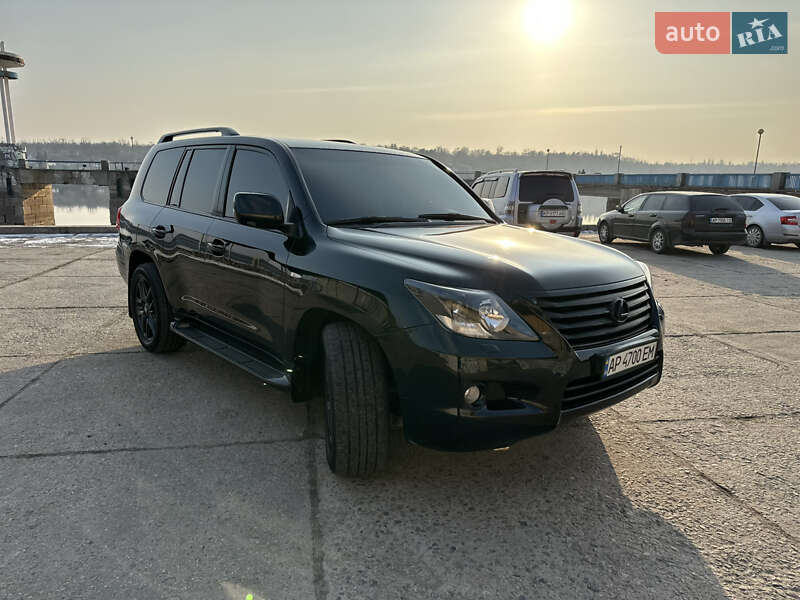 Позашляховик / Кросовер Lexus LX 2008 в Запоріжжі