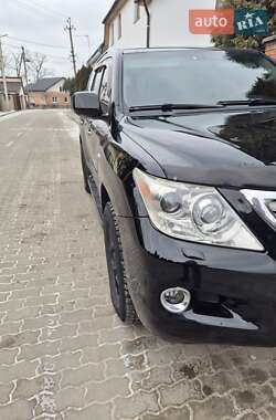 Позашляховик / Кросовер Lexus LX 2008 в Львові